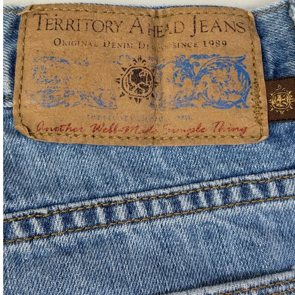 Territory Ahead Jeans Mens 35x30 Light Wash Straight Leg Denim Blue 100% Cotton